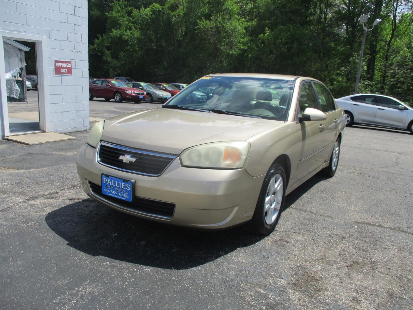 2006 GOLD Chevrolet Malibu (1G1ZT53806F) , located at 540a Delsea Drive, Sewell, NJ, 08080, (856) 589-6888, 39.752560, -75.111206 - Photo#0